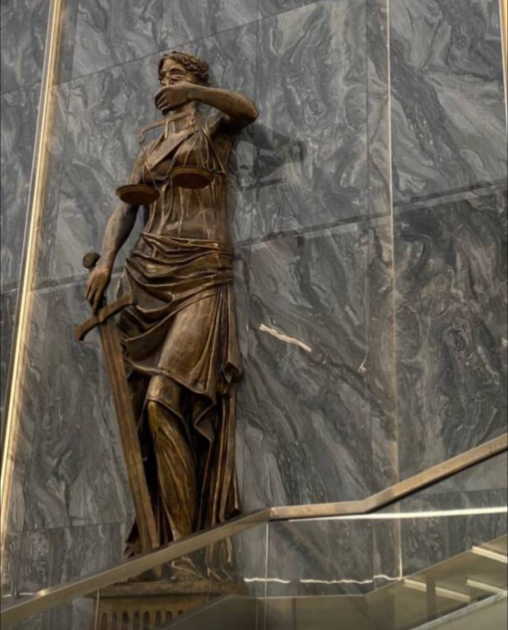 Суды города Москва